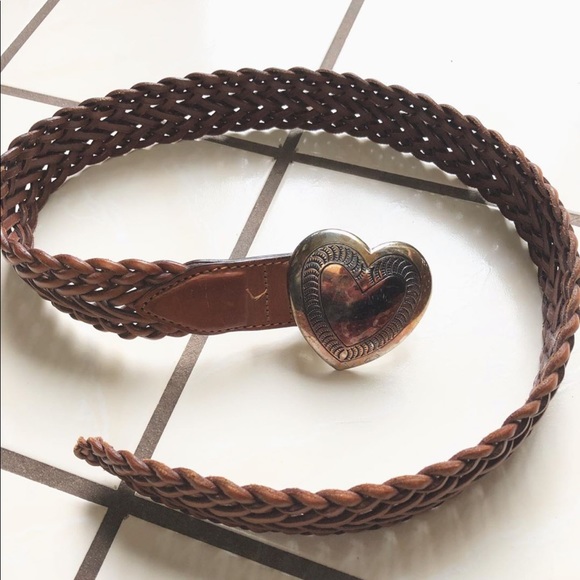 Accessories - Vintage brown leather belt 33”